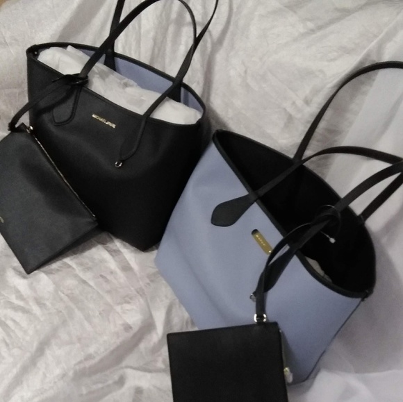 Michael Kors Handbags - SOLD     2 in 1 Michael Kors fully reversible bag.